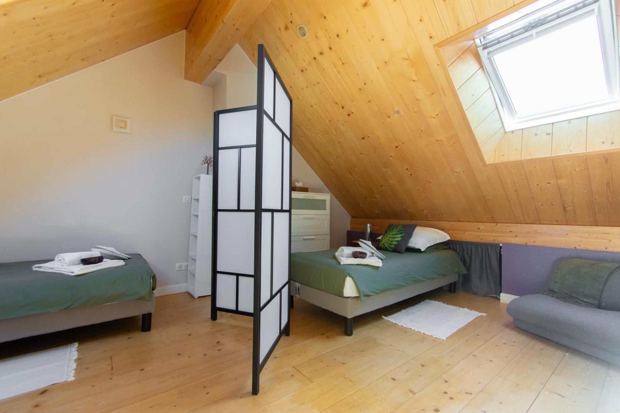 Chalet Like Upstairs Private Suite Étiolles Exteriör bild